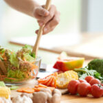 ALIMENTACAO SAUDAVEL E DIETAS ESPECIFICAS