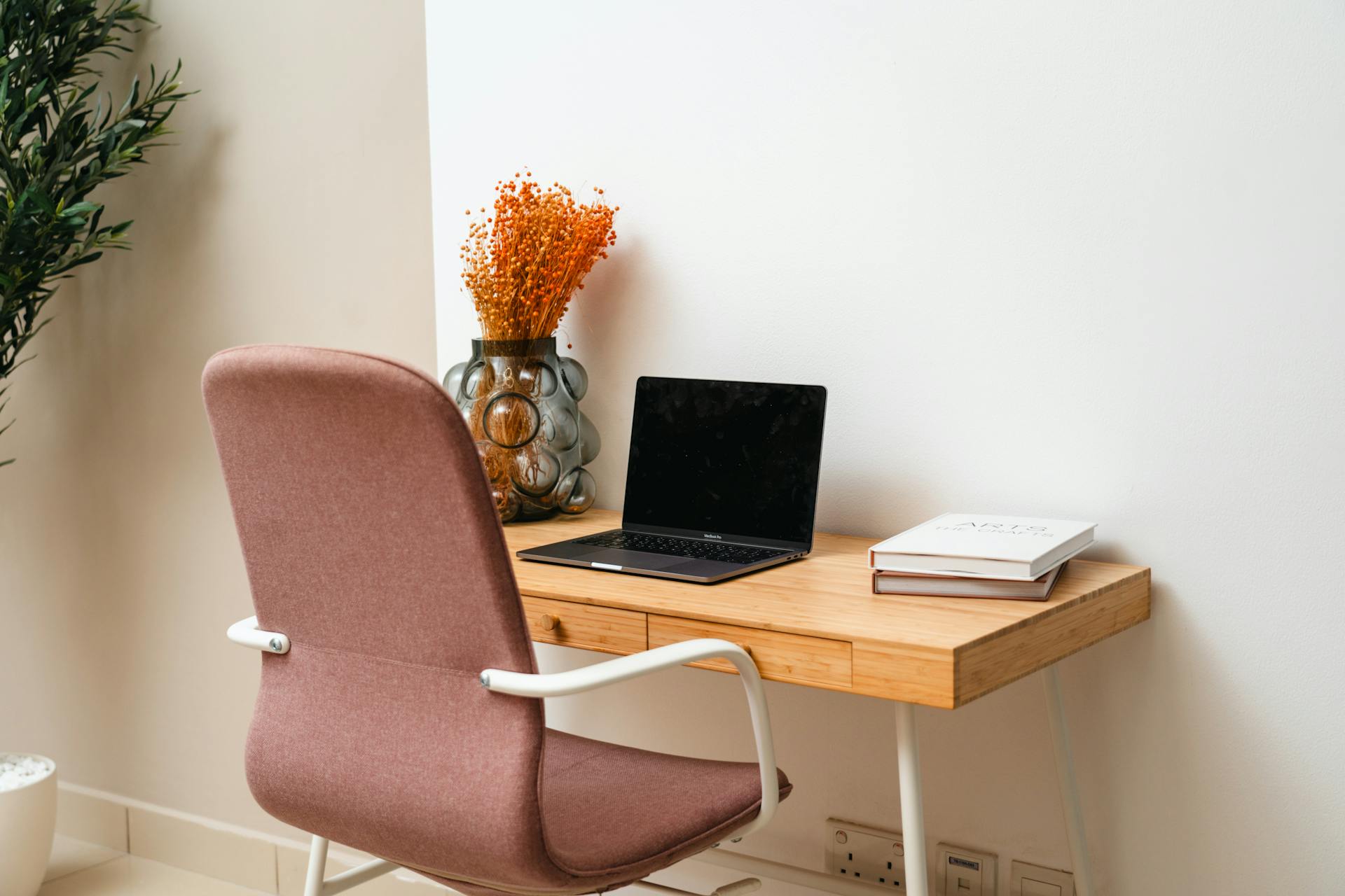 Como Organizar um Escritório em Casa de Forma Eficiente