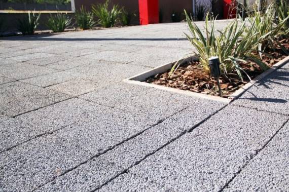 Pedra para calçada: como escolher a melhor opção