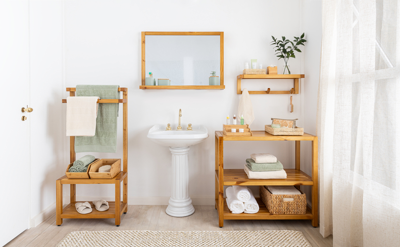 Prateleira no banheiro: ideias para organizar e decorar